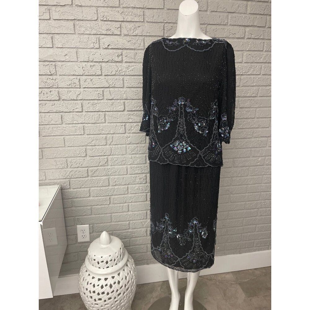 Oleg Cassini Women Elegant Silk Beaded Blouse / Skirt 2 Pcs Set Size 6